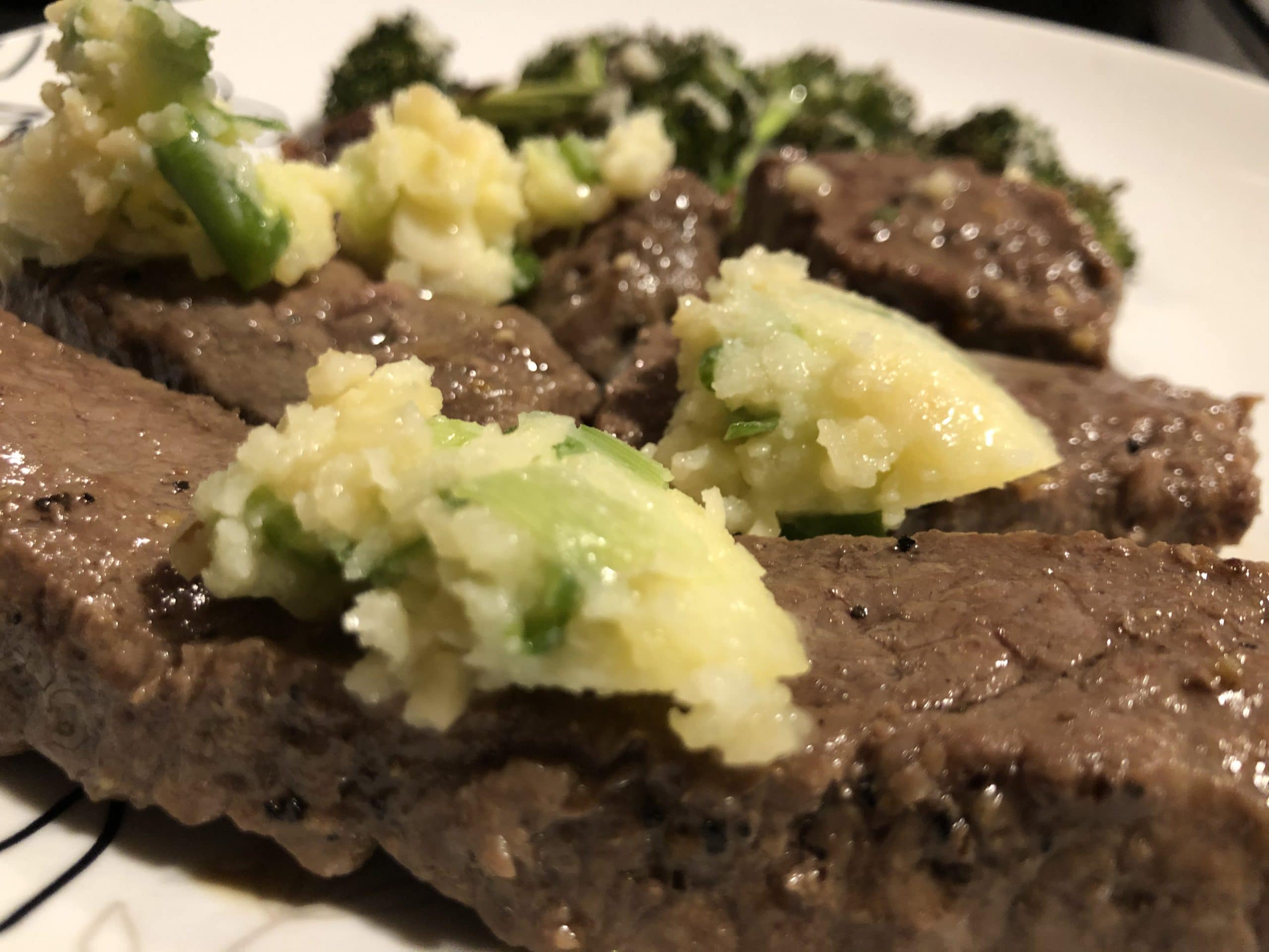 Keto Panfried Steak Recipe with Green Onion & Garlic Butter